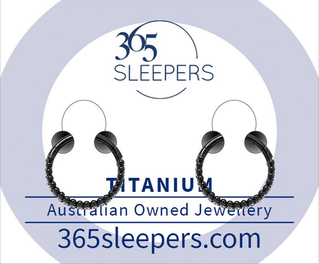 1 Pair 16G Titanium Triple-Row Gem Hinged Hoop Huggie Sleeper Earrings 8mm 10mm